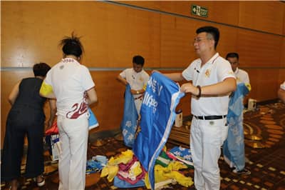 再攀高峰　服务未来 ——深圳狮子会2016-2017年度致敬会暨2017-2018年度就职典礼隆重举行