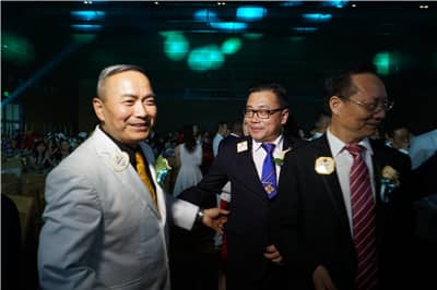 再攀高峰　服务未来 ——深圳狮子会2016-2017年度致敬会暨2017-2018年度就职典礼隆重举行