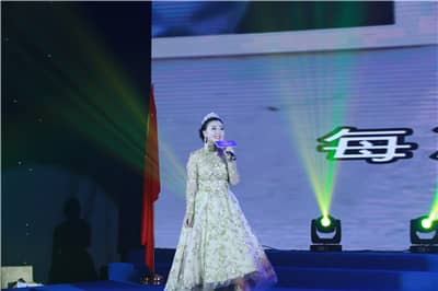 再攀高峰　服务未来 ——深圳狮子会2016-2017年度致敬会暨2017-2018年度就职典礼隆重举行