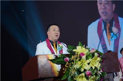 再攀高峰　服务未来 ——深圳狮子会2016-2017年度致敬会暨2017-2018年度就职典礼隆重举行