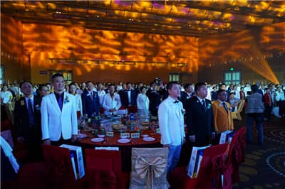 再攀高峰　服务未来 ——深圳狮子会2016-2017年度致敬会暨2017-2018年度就职典礼隆重举行