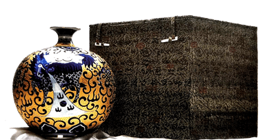 1576830261674154.png 43青花瓷金小云瓶.png