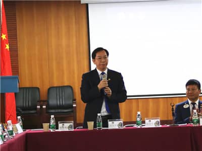 座谈会 苏泽然.JPG