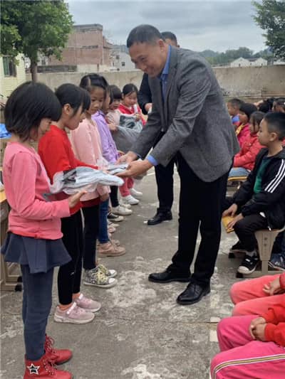 1591340689930414.jpg image005.jpg