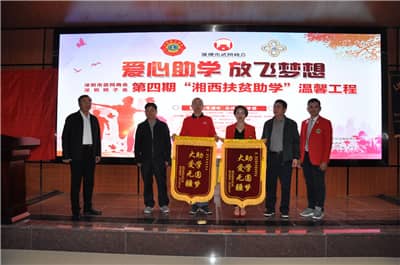 1626250159795950.jpg 0d08e7d28b87a8abe16fba169479304.jpg