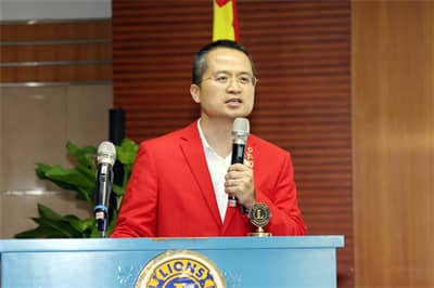 杨德华.jpg