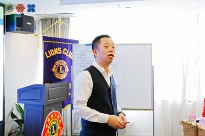 卢志强授课照片.jpg