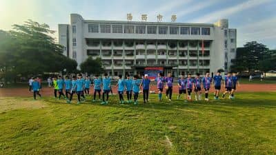 1716955712891897.jpg 图3:汤西中学教学楼与足球场全景.jpg