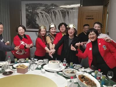 1727233392719263.jpg 插图10-生日联谊.jpg