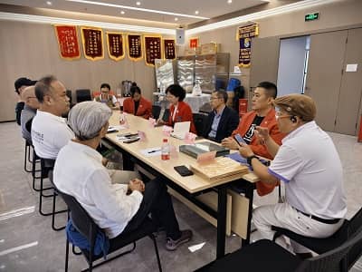 图片2-会议照5.jpg