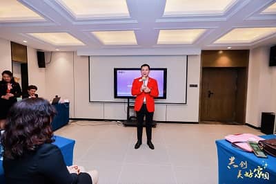 图37 谭飞会长结训致词.jpg