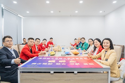 1767494758250538.jpg 4-会议分享合照.jpg